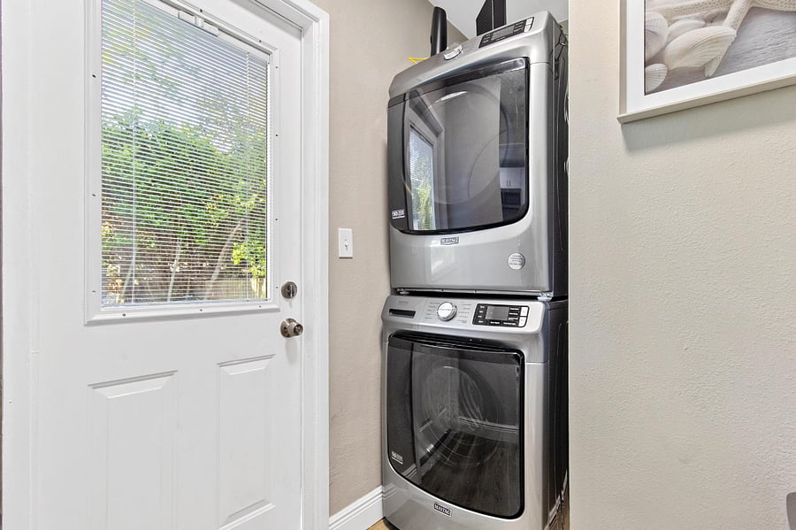 Furnished Finder property 684257_1 photo 10