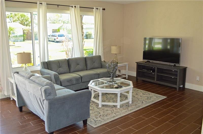 Furnished Finder property 684274_1 photo 6