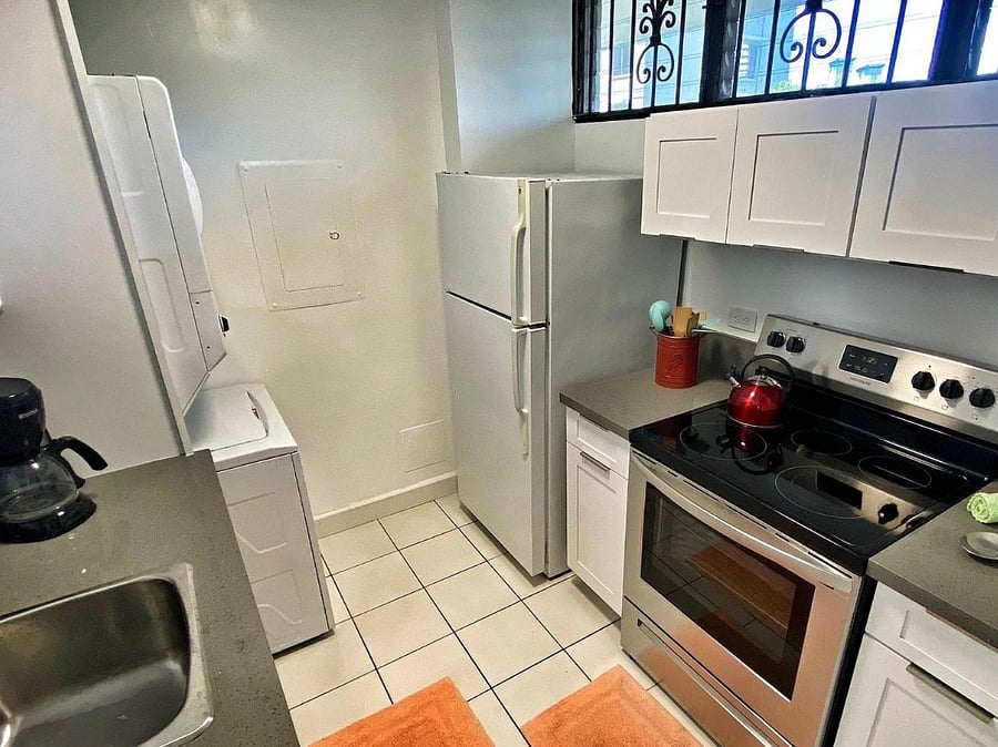 Furnished Finder property 684359_1 photo 3