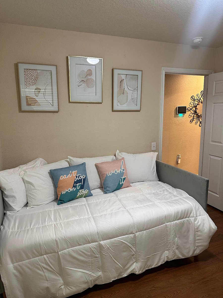 Furnished Finder property 684366_1 photo 12
