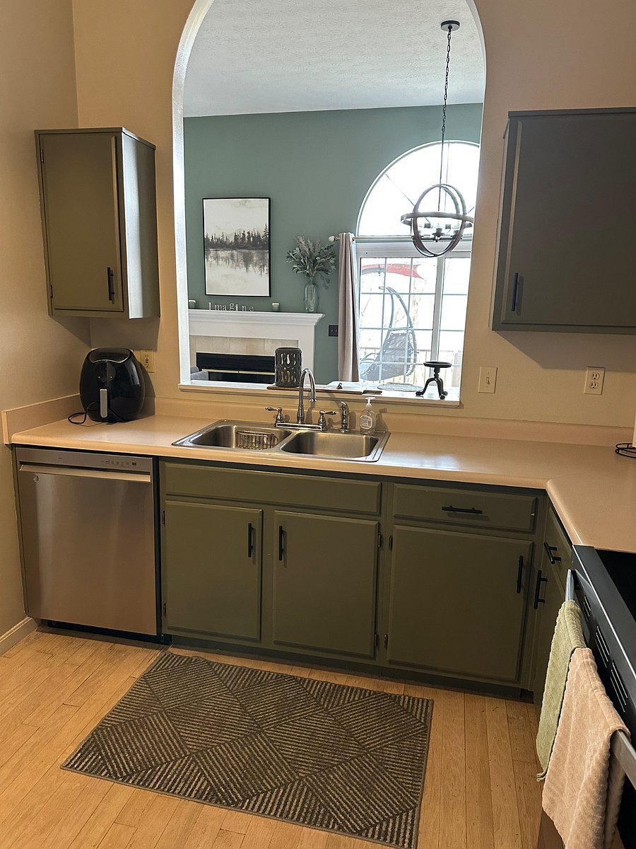 Furnished Finder property 684421_1 photo 4