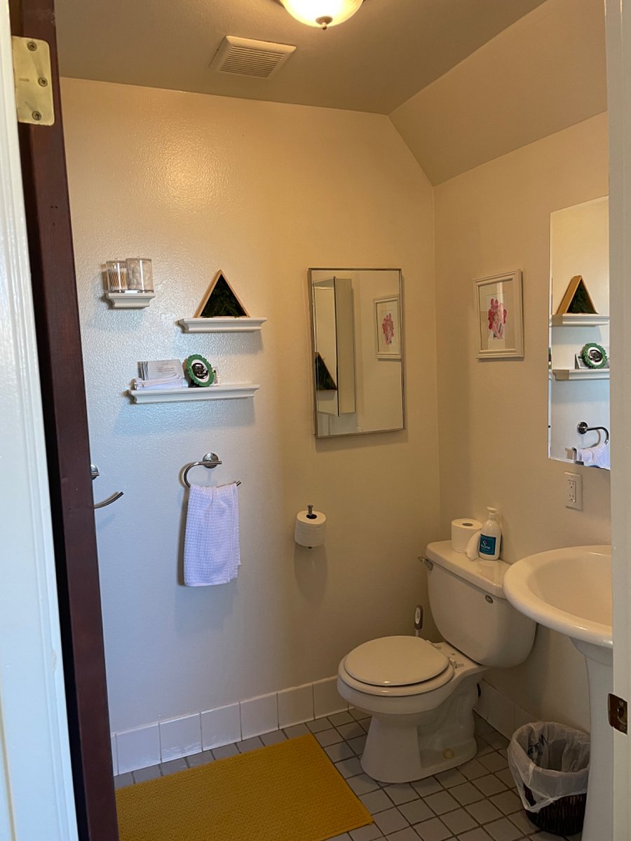 Furnished Finder property 684434_1 photo 6