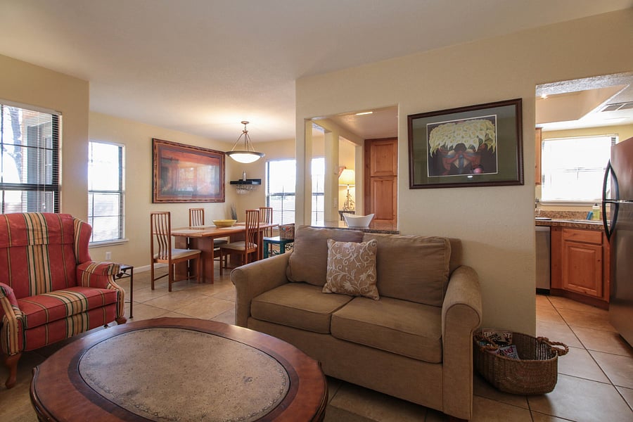 Furnished Finder property 684436_1 photo 4