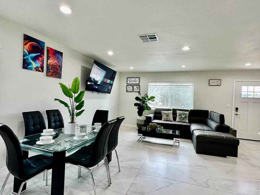 Furnished Finder property 684458_1 photo 3