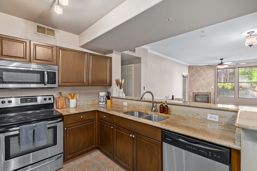 Furnished Finder property 684474_1 photo 17