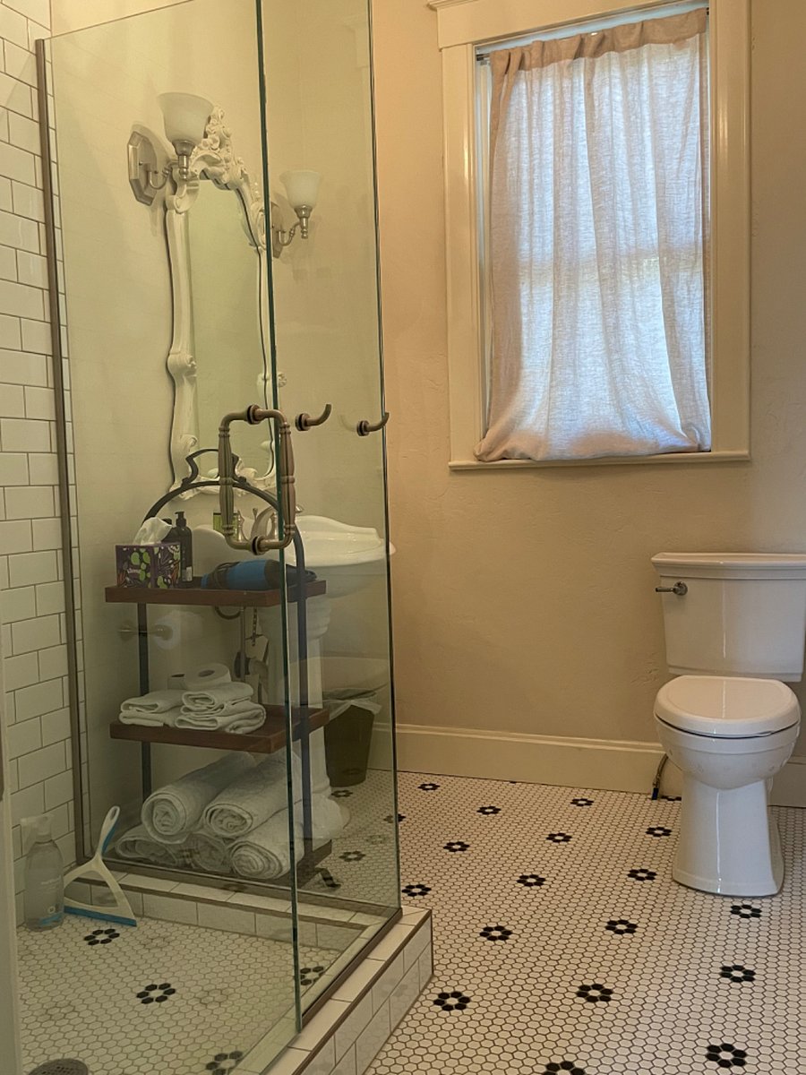 Furnished Finder property 684598_1 photo 11