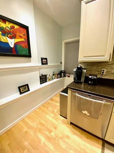 Furnished Finder property 684669_1 photo 3