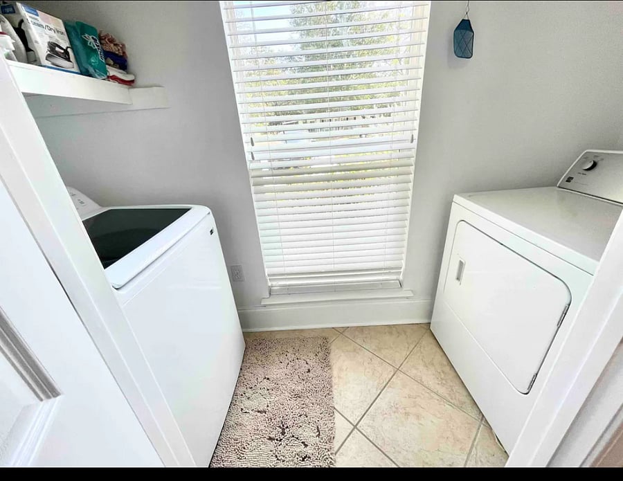 Laundry room was full size washer dryer