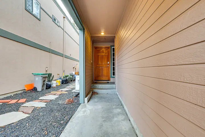 Furnished Finder property 684793_1 photo 22