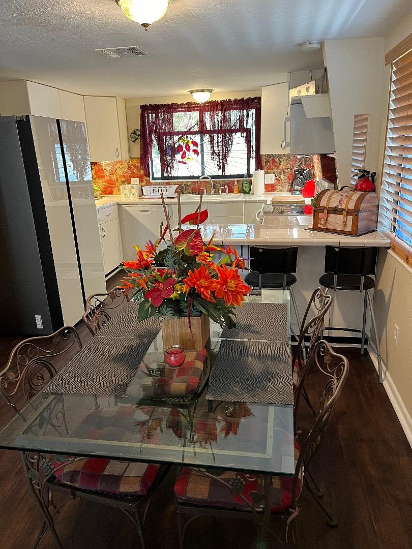 Furnished Finder property 684923_1 photo 5