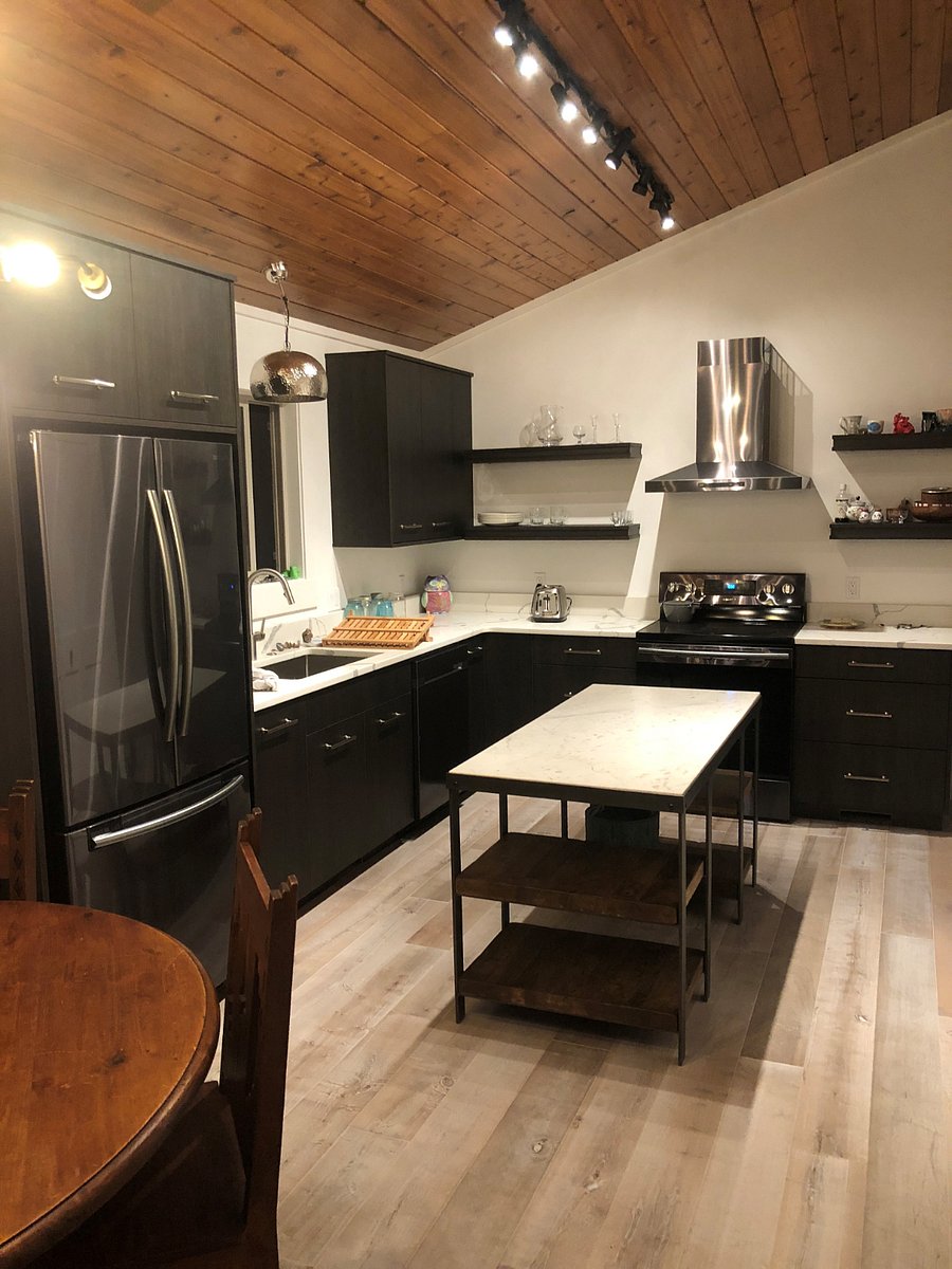 Furnished Finder property 684930_1 photo 3
