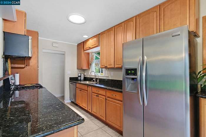 Furnished Finder property 684957_1 photo 7