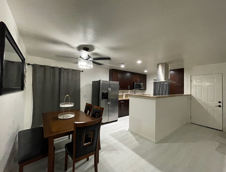 Furnished Finder property 684994_1 photo 7