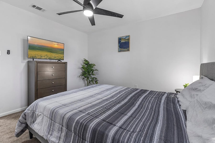 Furnished Finder property 685010_1 photo 9