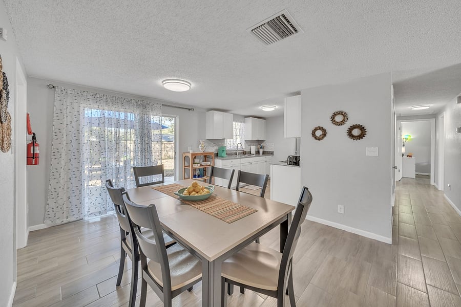 Furnished Finder property 685075_1 photo 9
