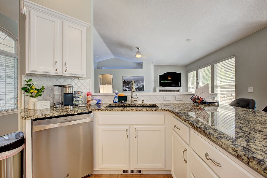 Furnished Finder property 685091_1 photo 25