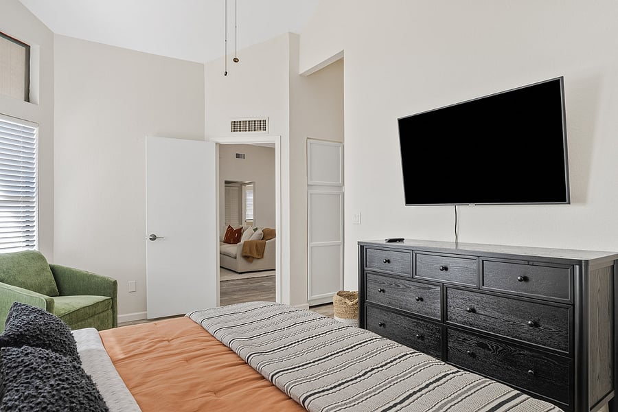 Furnished Finder property 685198_1 photo 16