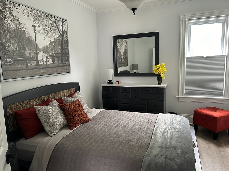 second bedroom