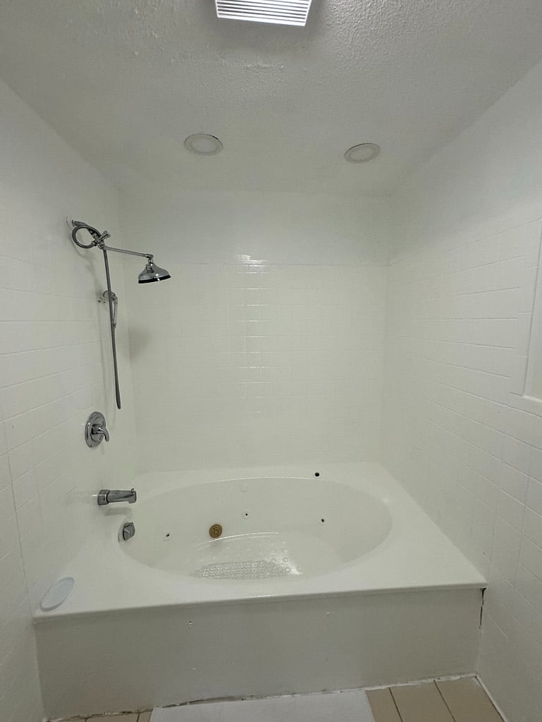 Furnished Finder property 685435_1 photo 20
