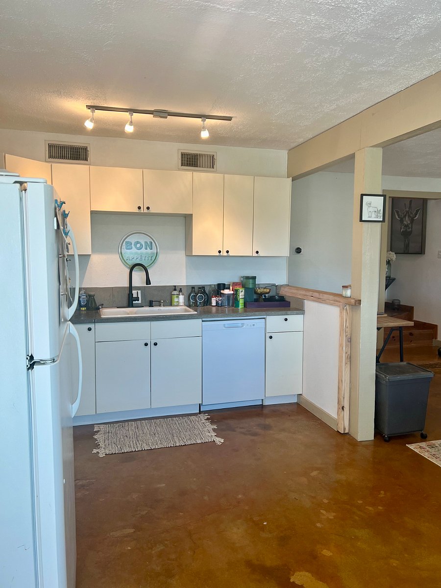 Furnished Finder property 685484_1 photo 4