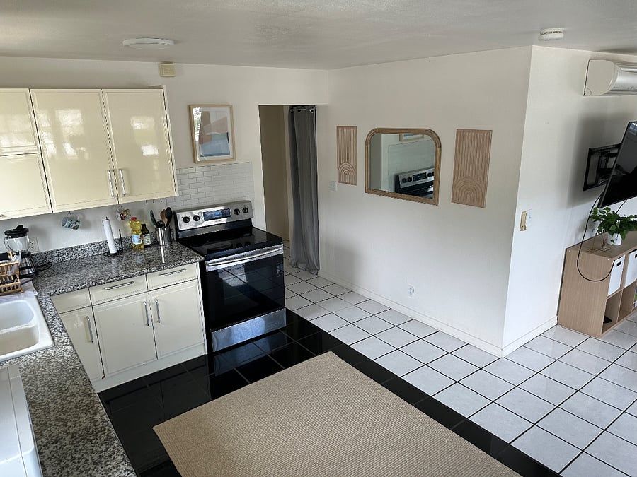 Furnished Finder property 685493_1 photo 5