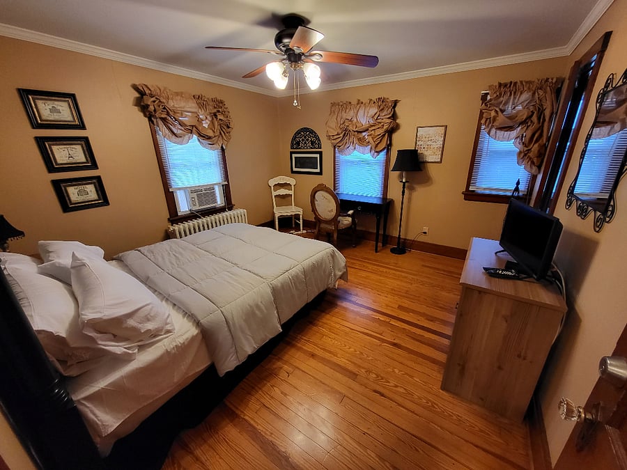 Furnished Finder property 685547_1 photo 3