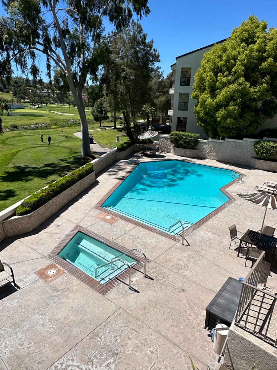 Furnished Finder property 685588_2 photo 16