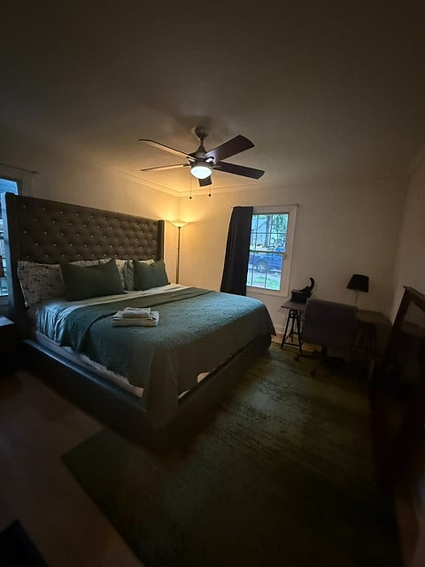 Main bedroom -with small desk and closet