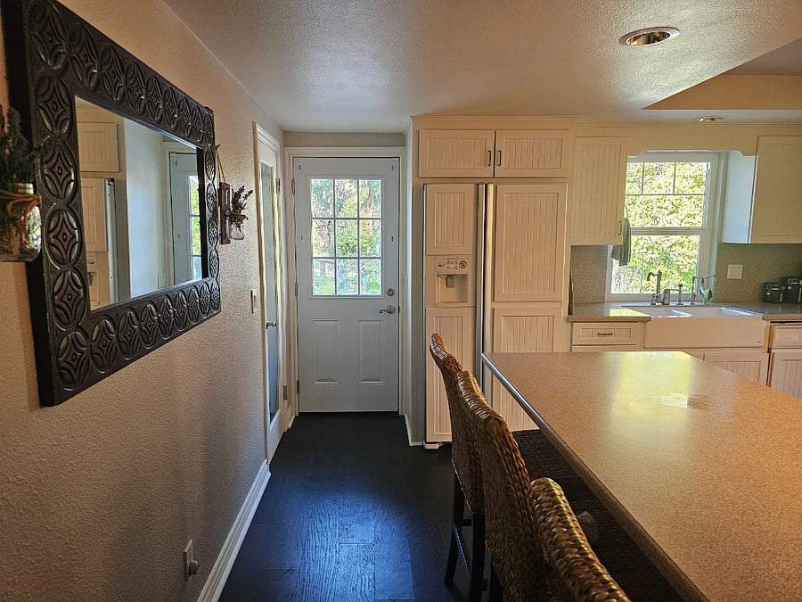 Furnished Finder property 685606_1 photo 9