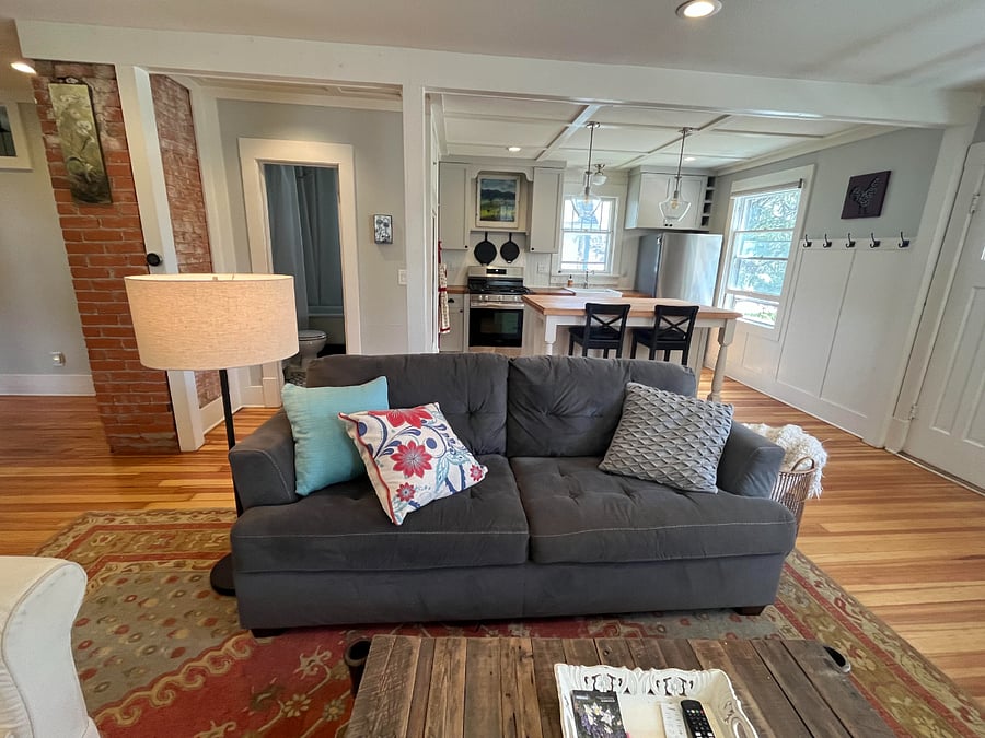 Furnished Finder property 685615_1 photo 3
