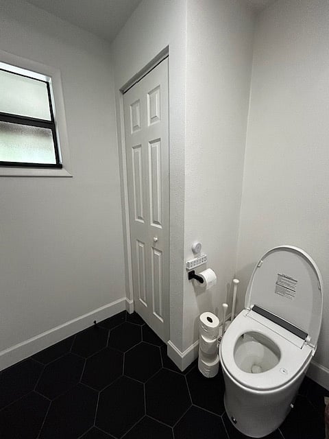 Furnished Finder property 685630_1 photo 12