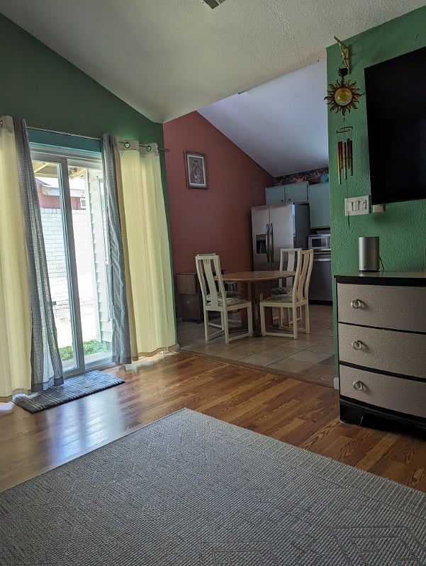 Furnished Finder property 685635_1 photo 3