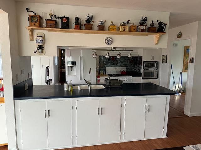 Furnished Finder property 685645_1 photo 3