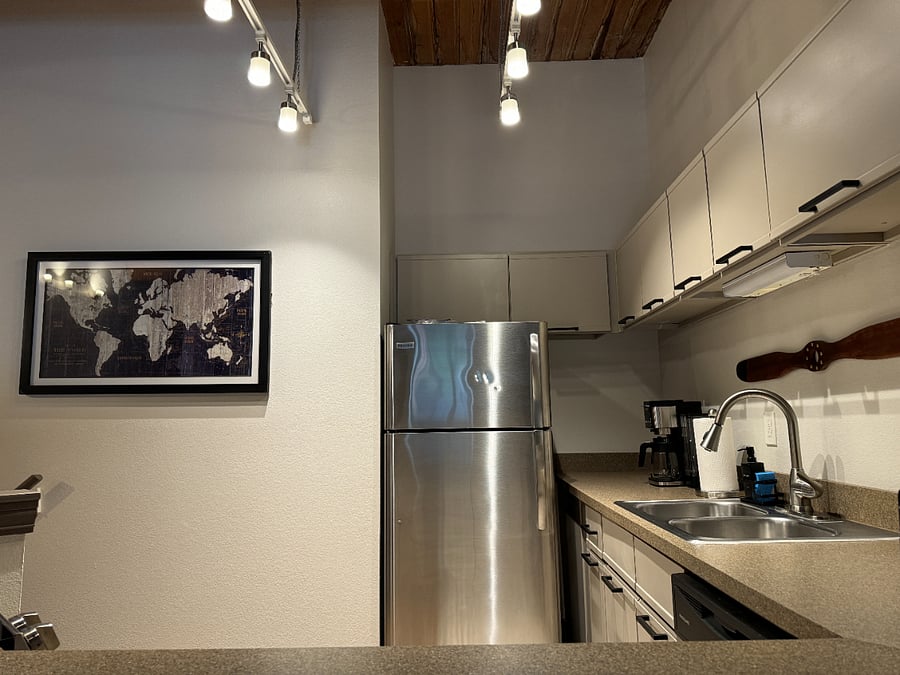 Furnished Finder property 685647_1 photo 11