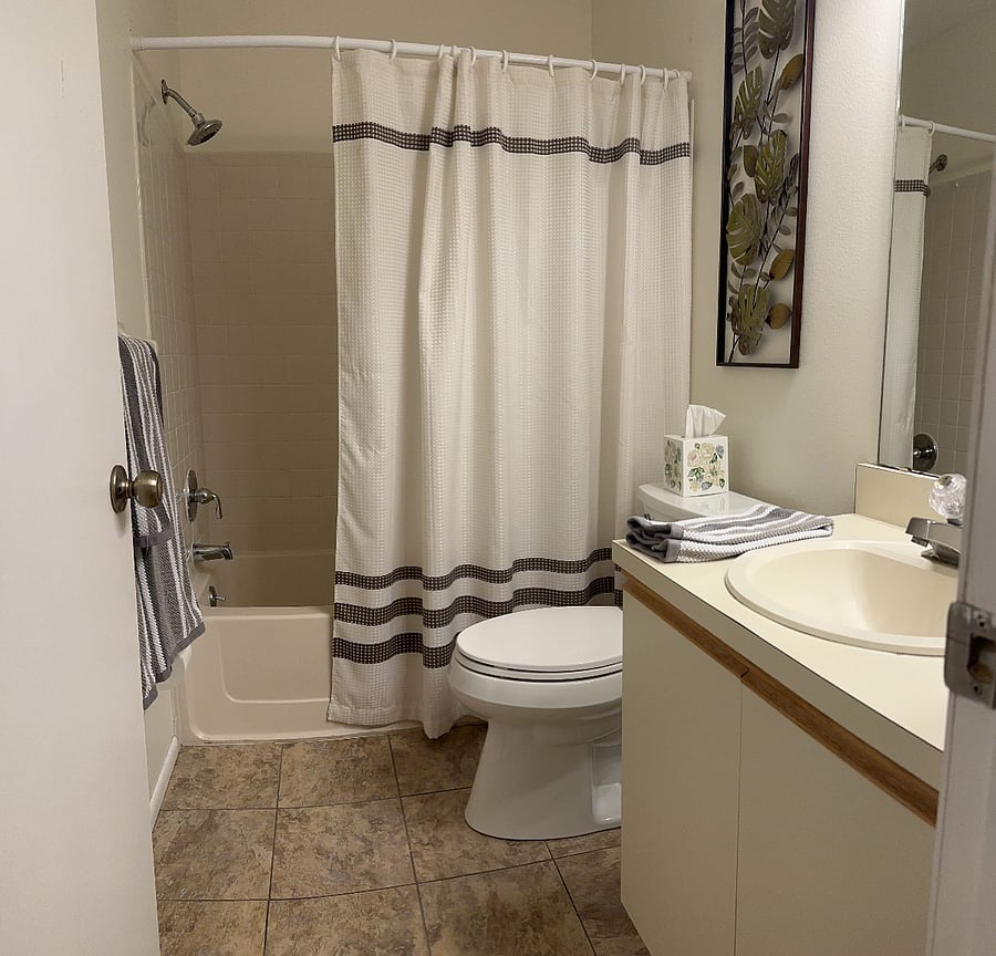 Furnished Finder property 685703_1 photo 15