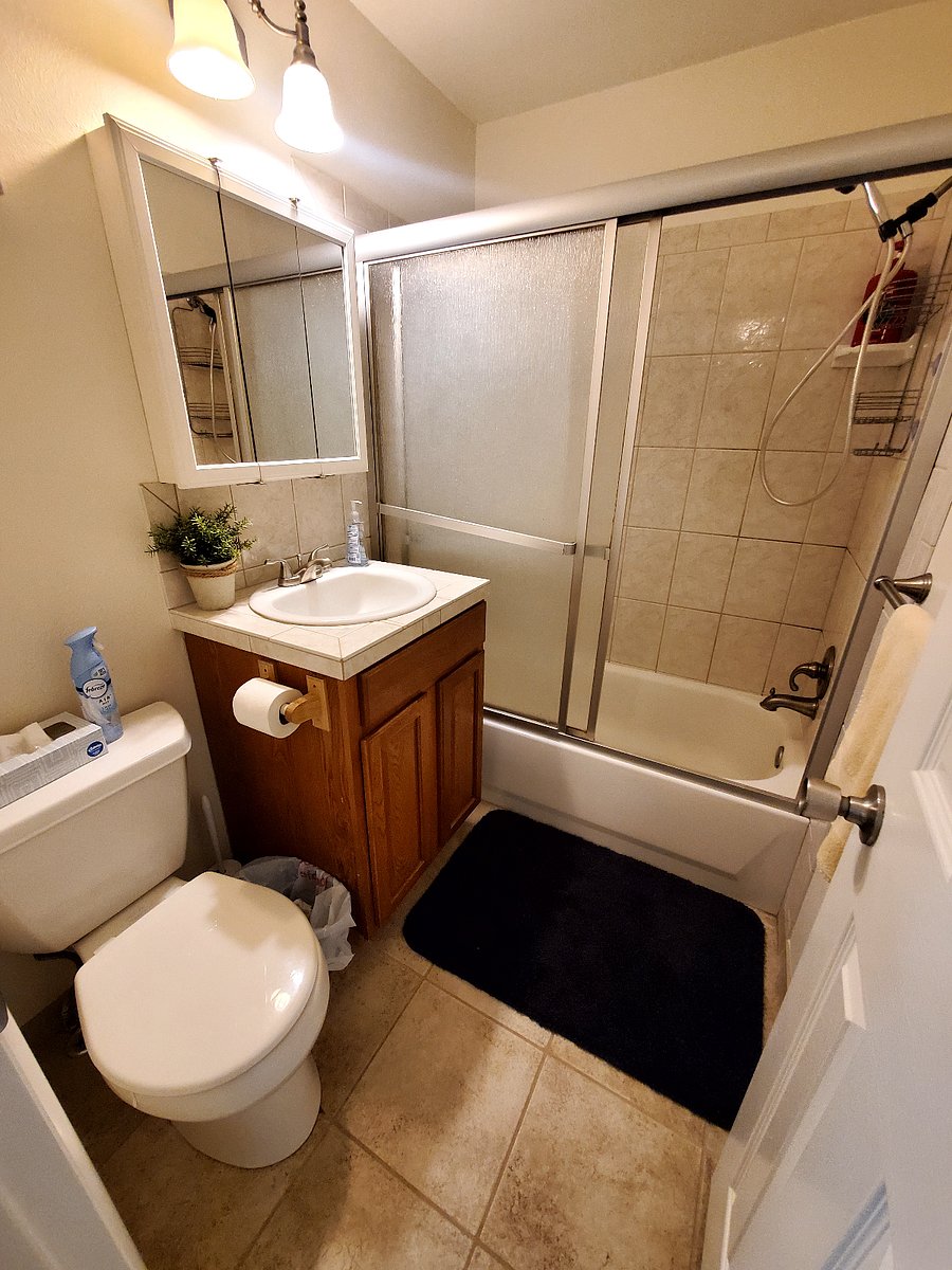 Upstairs Bathroom