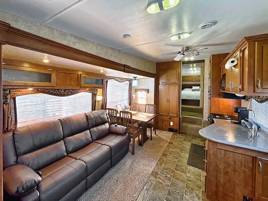 Furnished Finder property 685782_1 photo 4