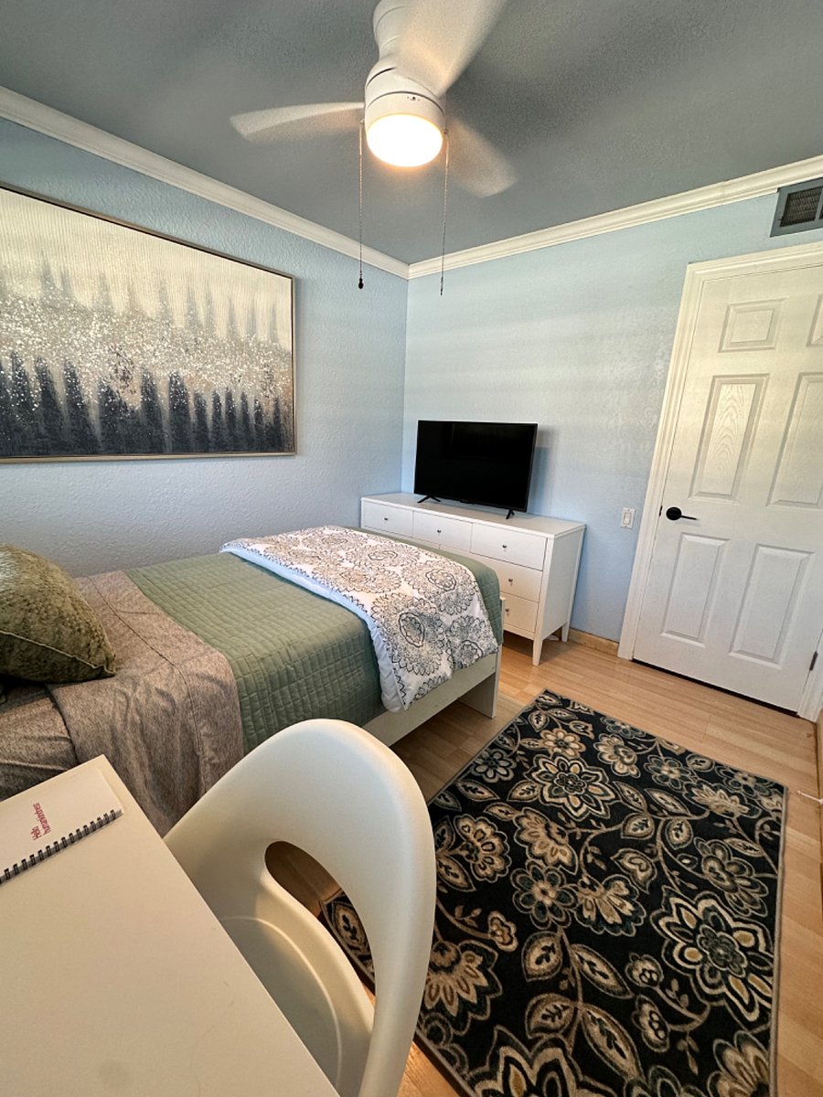Furnished Finder property 685943_1 photo 3