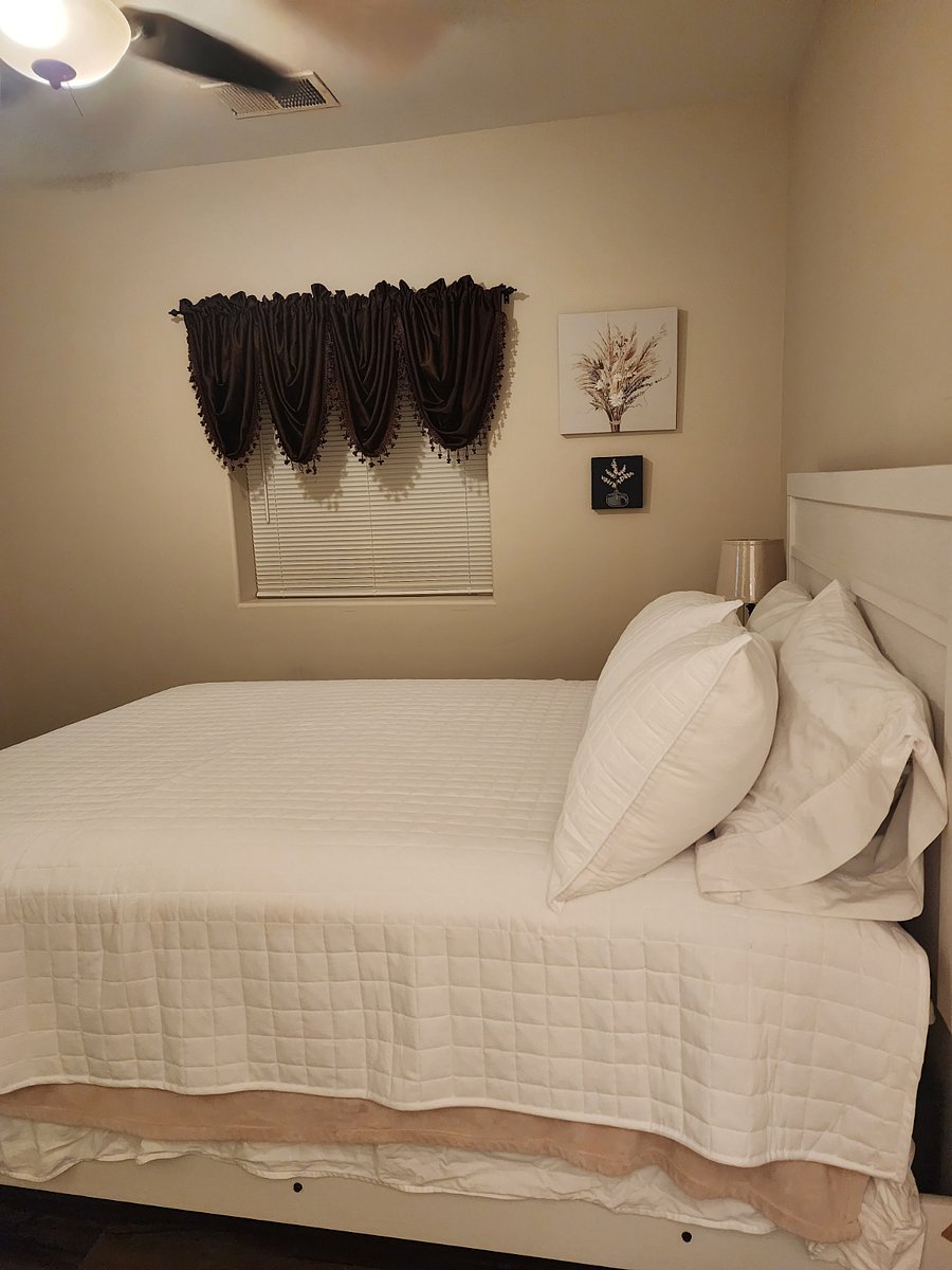 Furnished Finder property 685952_1 photo 3