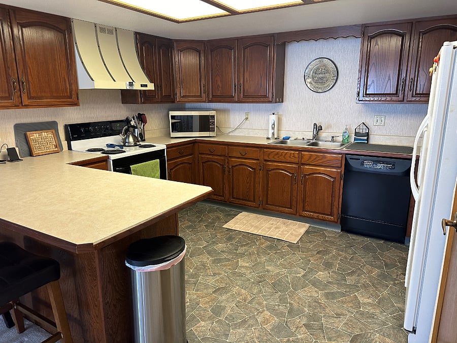 Furnished Finder property 685972_1 photo 15