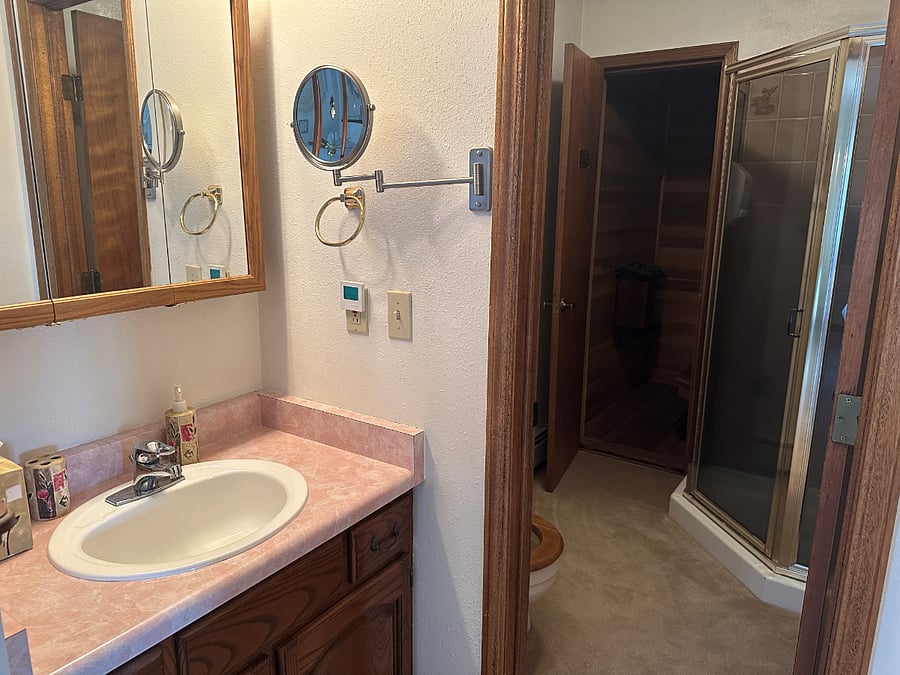 Furnished Finder property 685972_1 photo 3