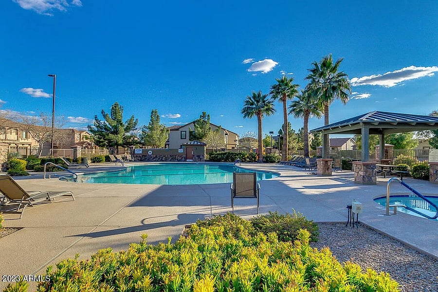 Community pool - View 1