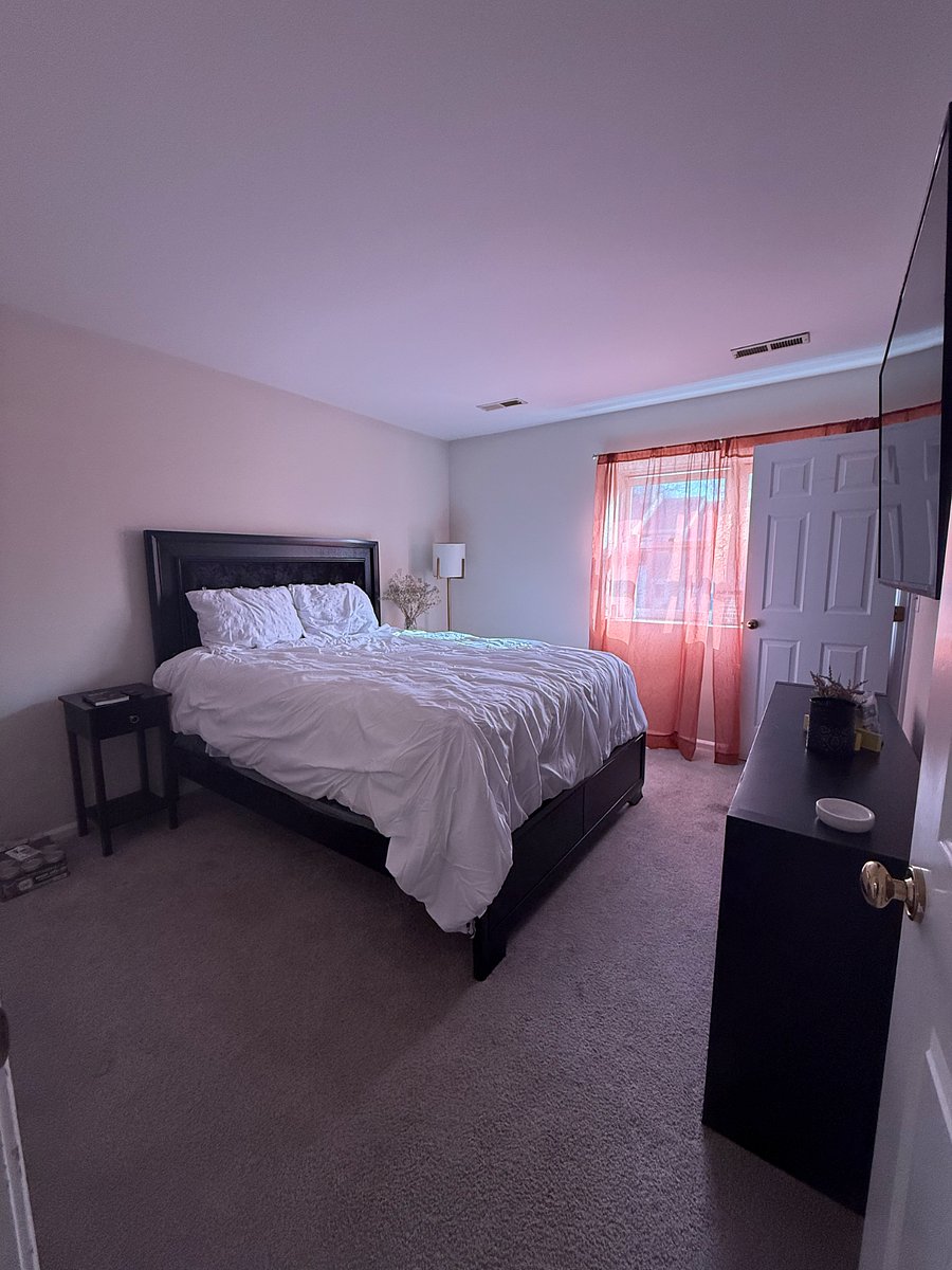 Furnished Finder property 686057_1 photo 3