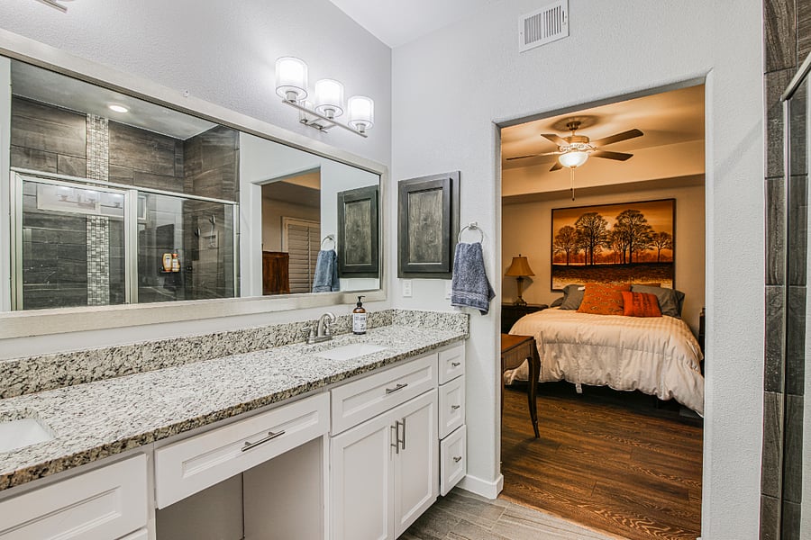 Main Bathroom