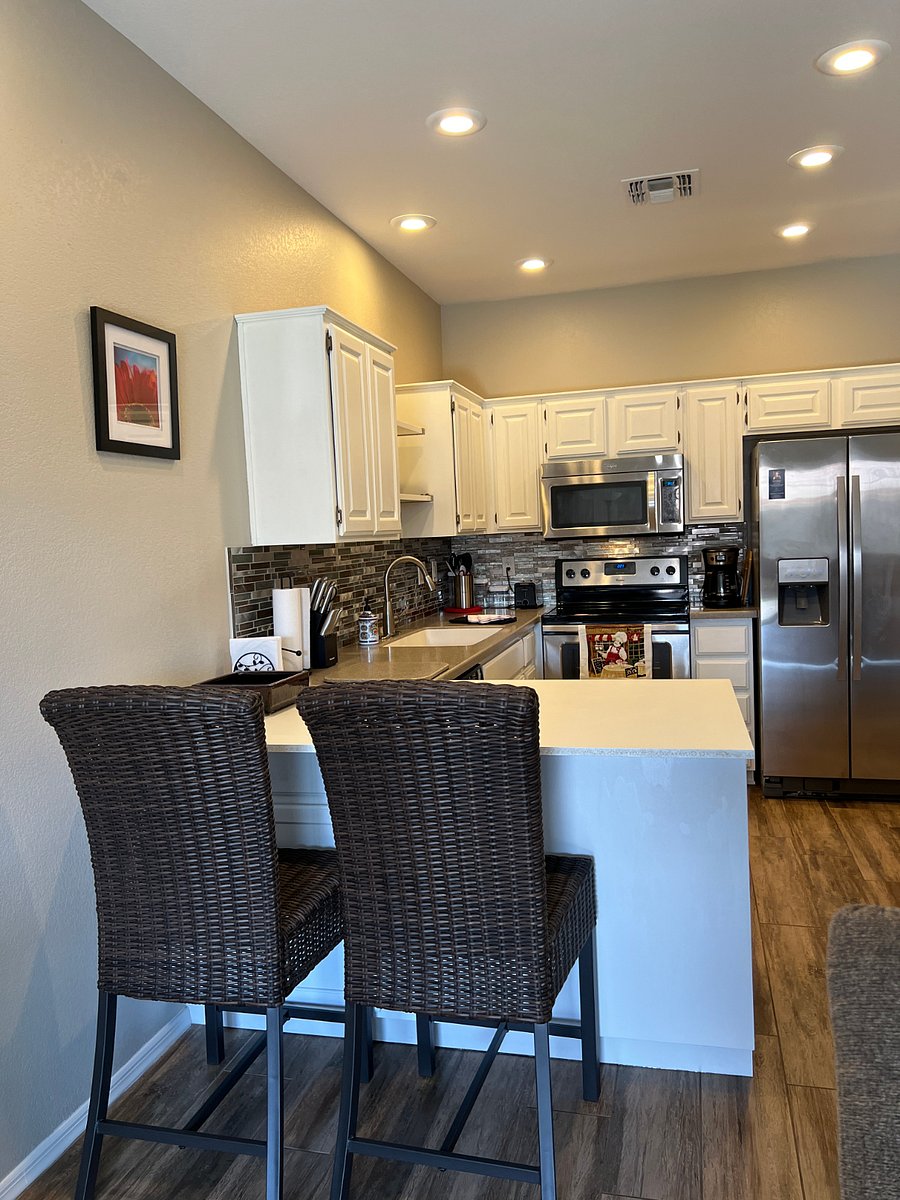 Lovely Open Kitchen.