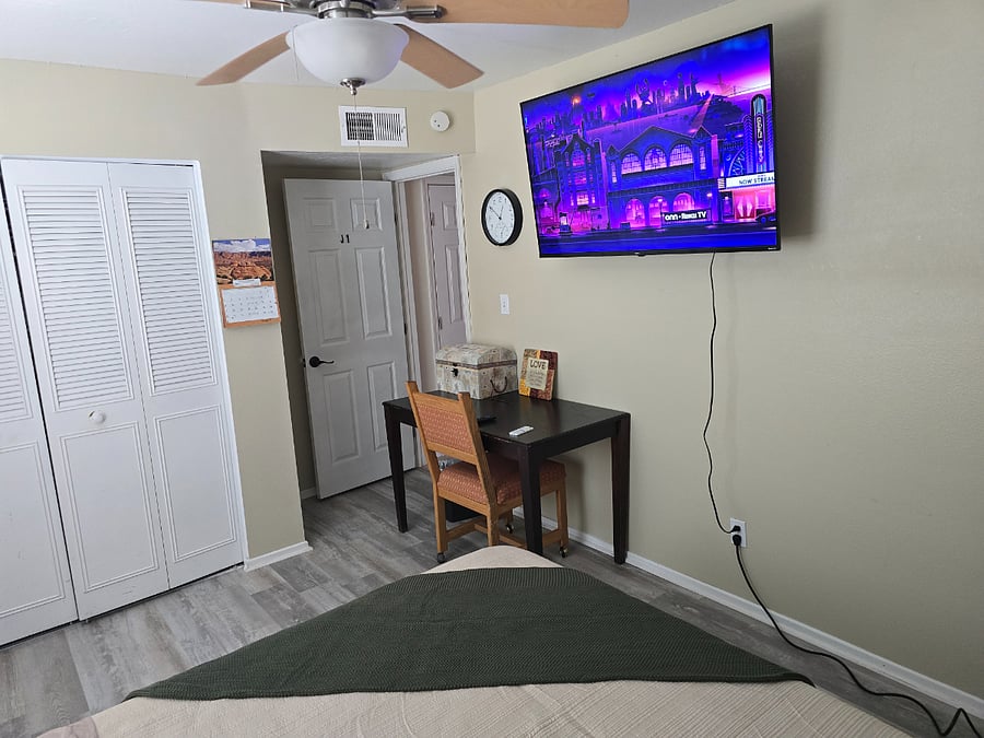 Furnished Finder property 686395_2 photo 4