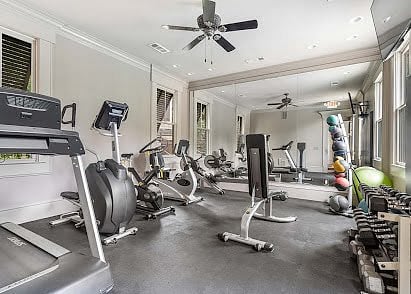 Furnished Finder property 686468_1 photo 3
