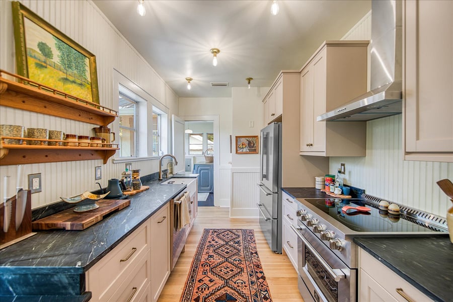 Furnished Finder property 686577_1 photo 12