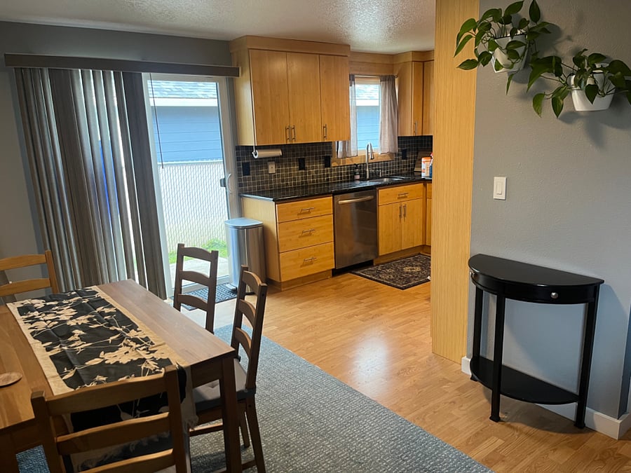 Furnished Finder property 686582_1 photo 4