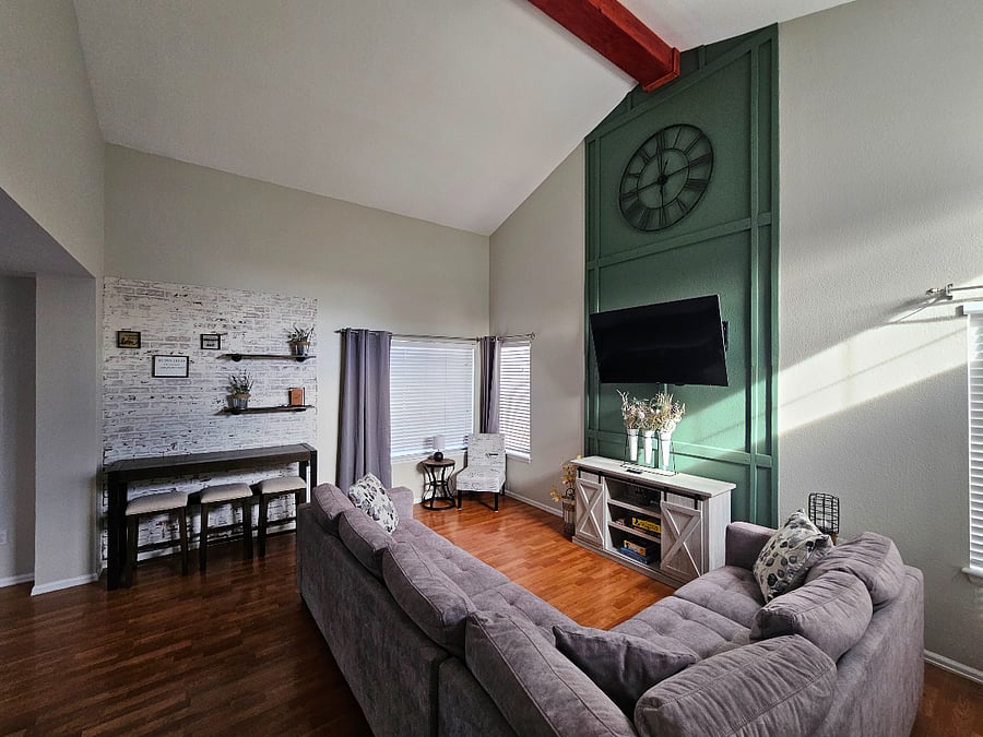 Furnished Finder property 686590_1 photo 3